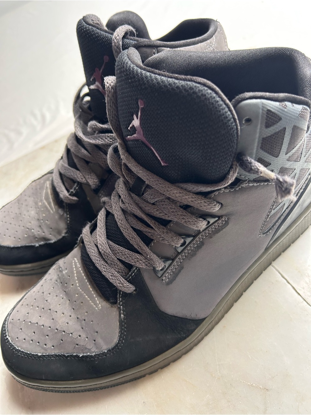 Nike Air Jordan Mid/High Top Sneakers in Grey with Purple Jumpman size 12